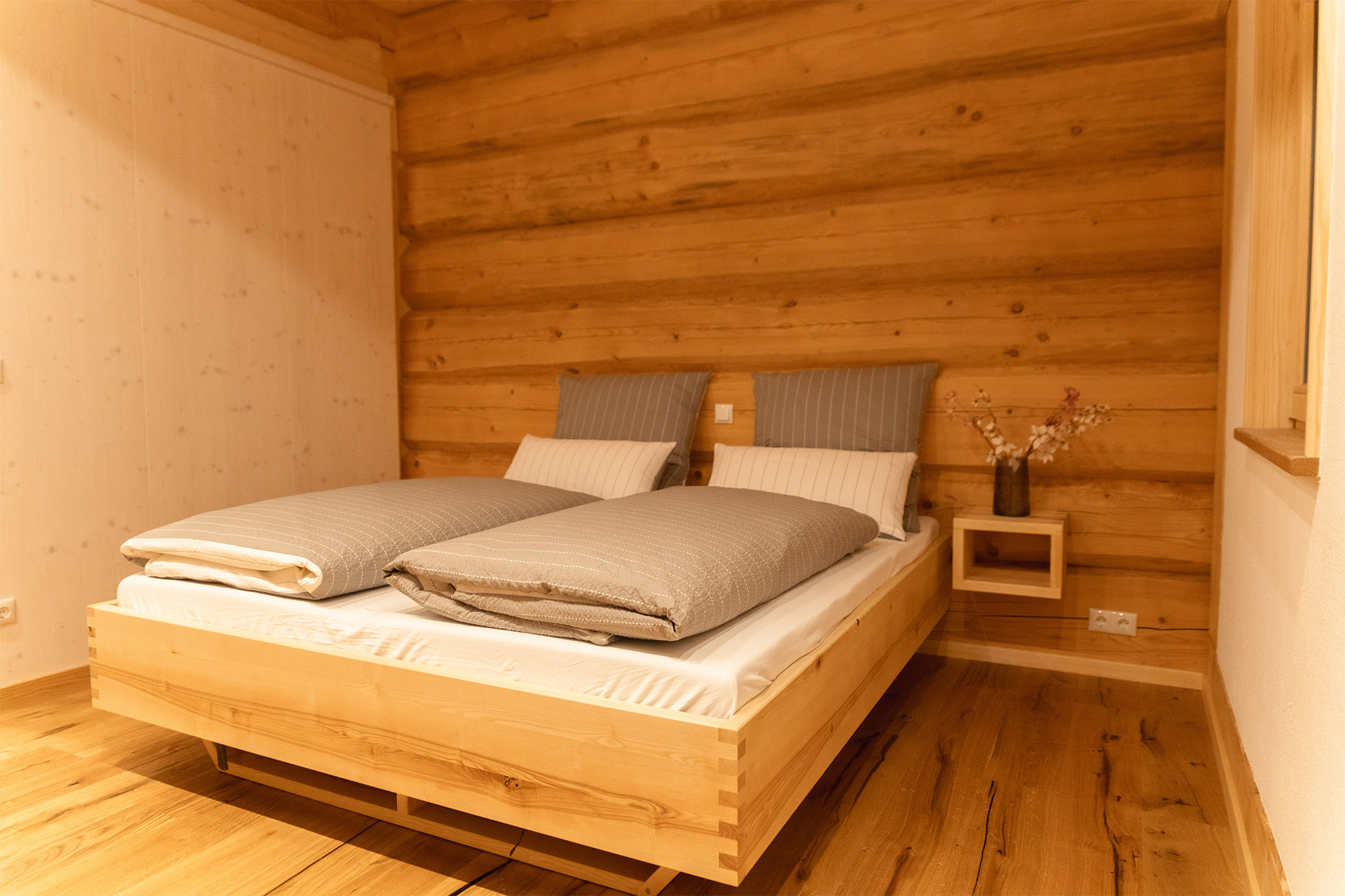 Apartment Intra - 18qm mit Doppelbett und Bad