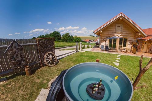 flora_hottub