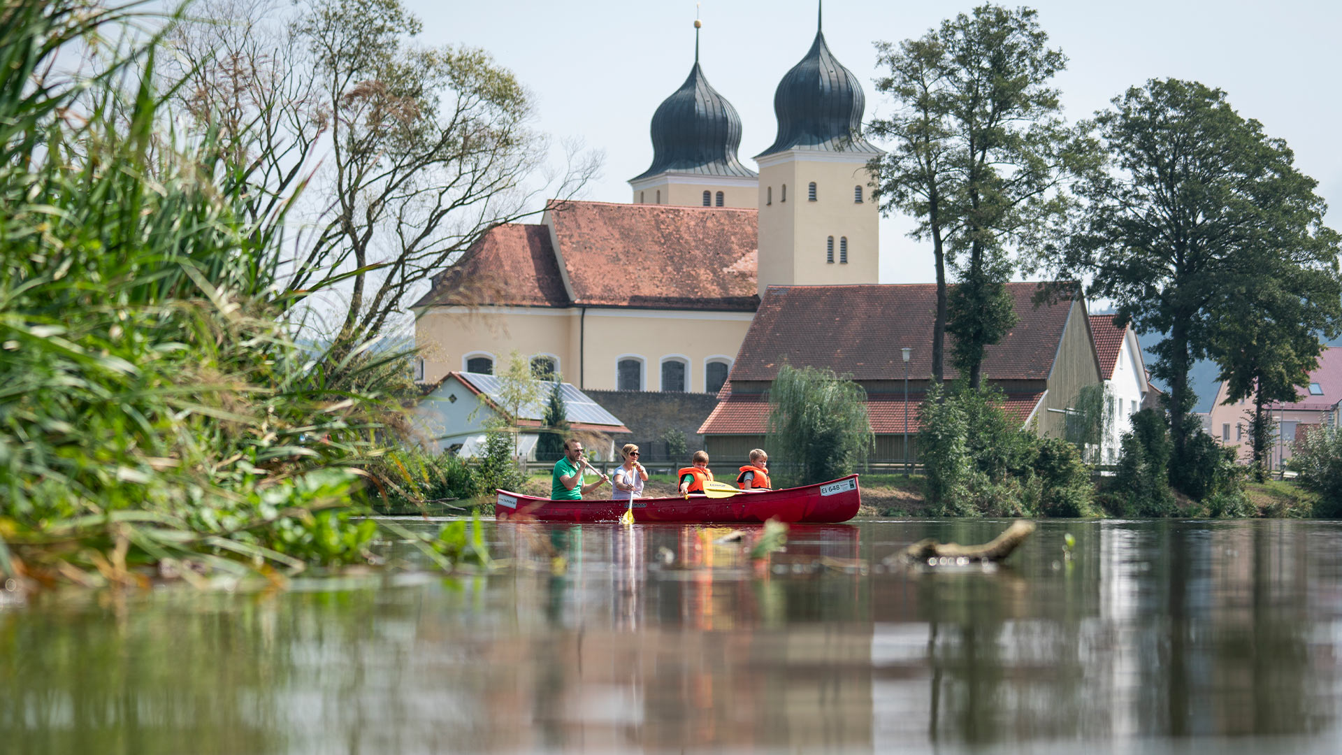 Bootsfahrt auf der Altmühl – entspannt durch das Naturparadies paddeln bootstour altmühl ©naturpark altmühltal