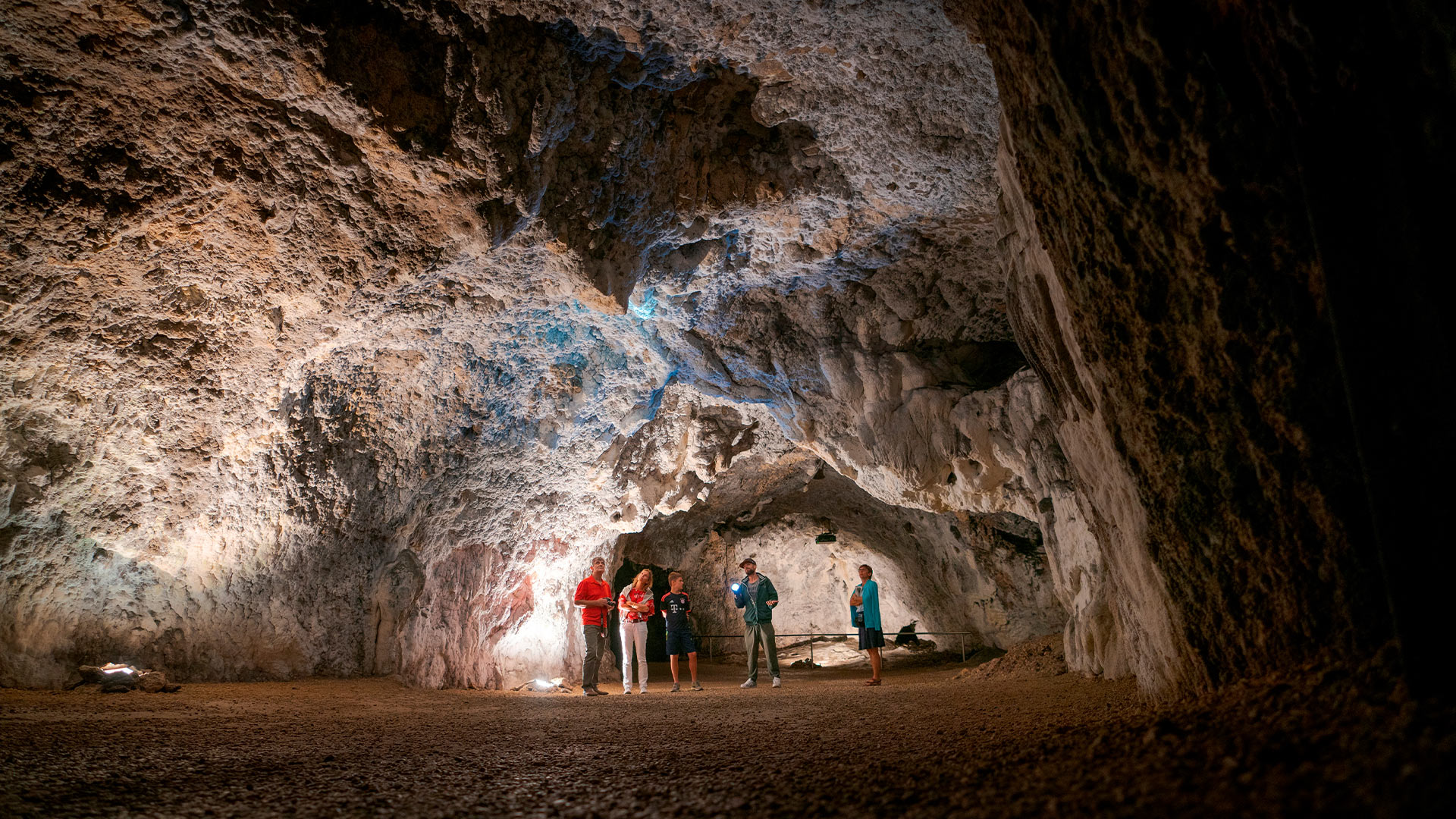 schullerloch ©naturpark altmühltal