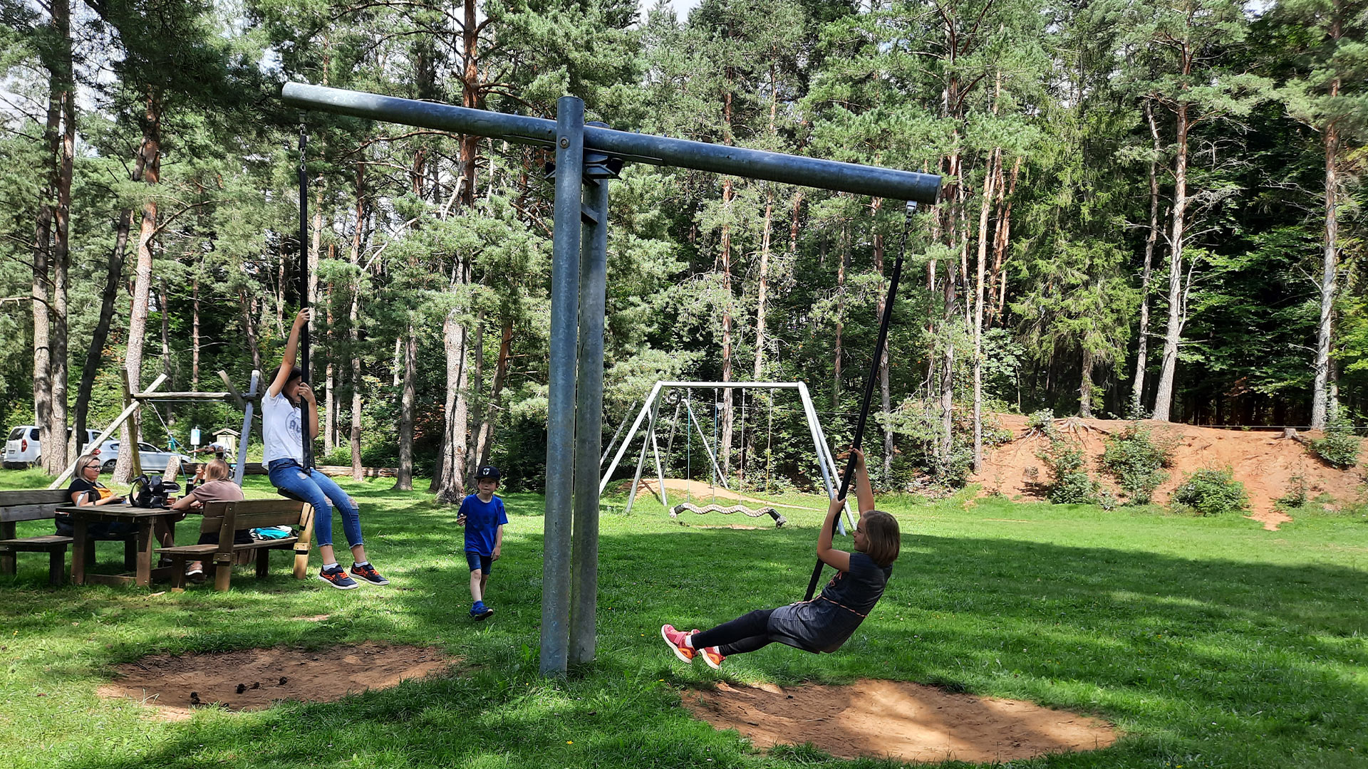 Waldspielplatz Nennslingen – Familienzeit mitten in der Natur waldspielplatz nennslingen